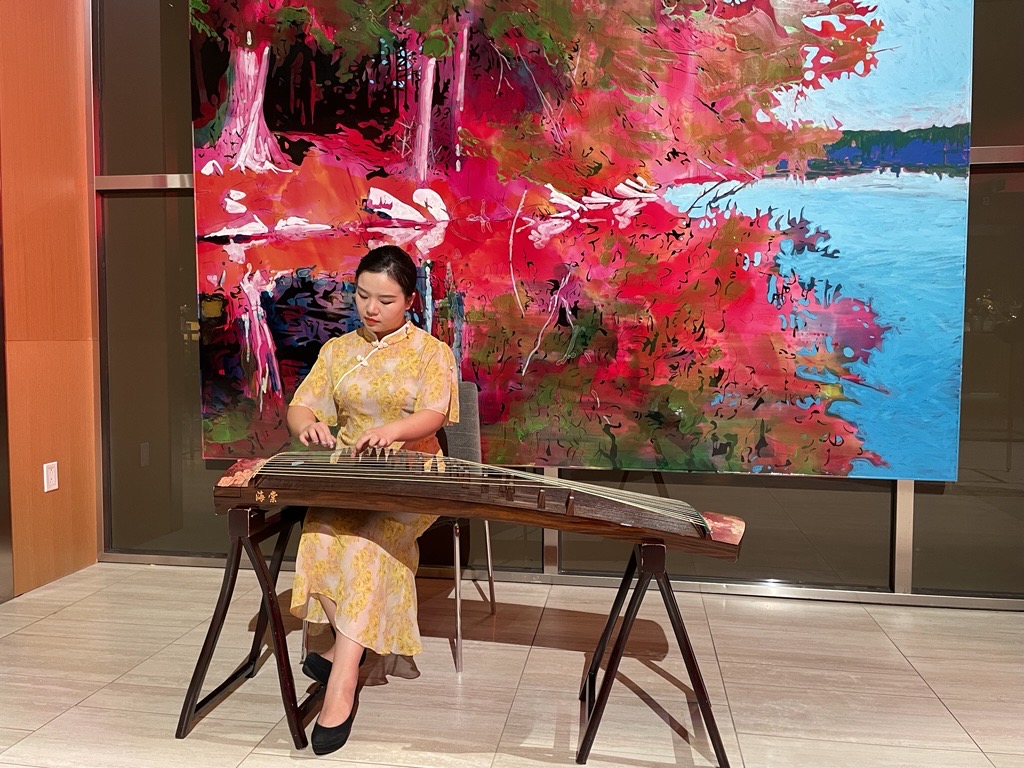 Lina Cao Guzheng